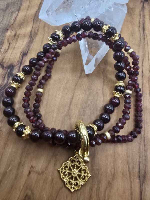 Edles Armkettenset mit Granat